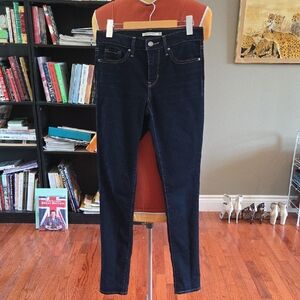 Levi's Women's Dark Blue Skinny Jeans